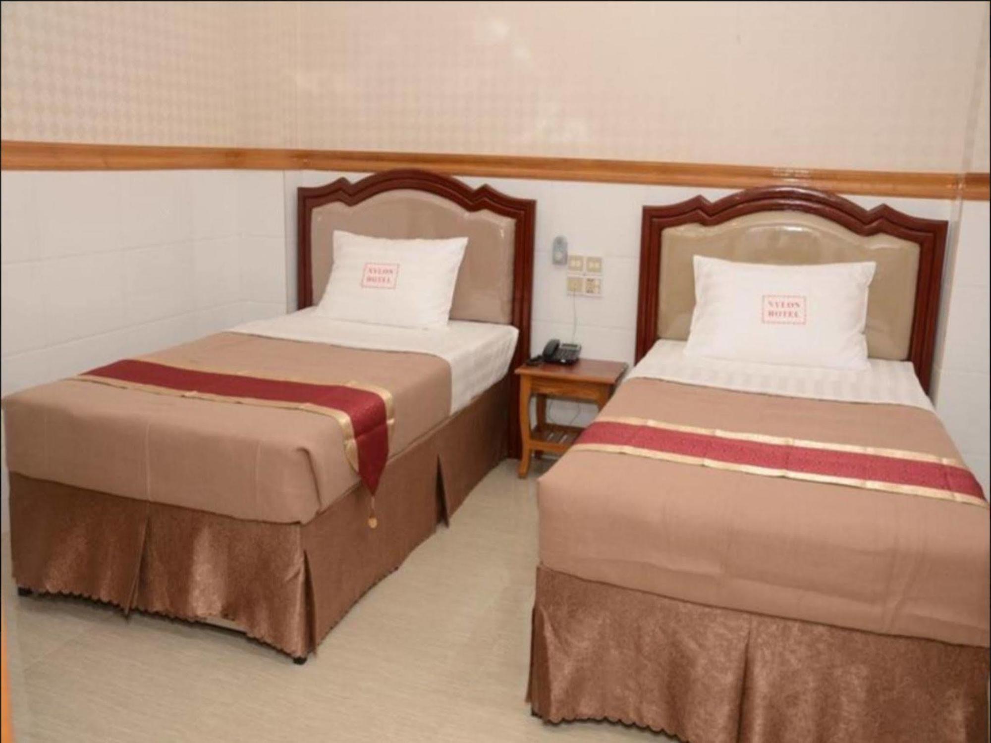 Hotel Nylon Mandalaj Zewnętrze zdjęcie